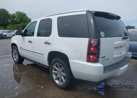2010 GMC Yukon Denali from USA, damaged, VIN 1GKUKEEFXAR260218